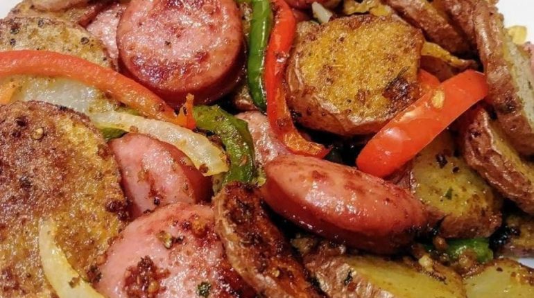Fried Potatoes and Onions/Peppers with Smoked Sausage