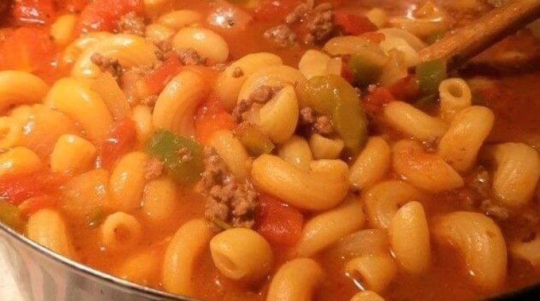 Beef and Macaroni Soup