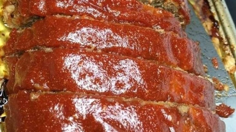 HOMEMADE MEATLOAF