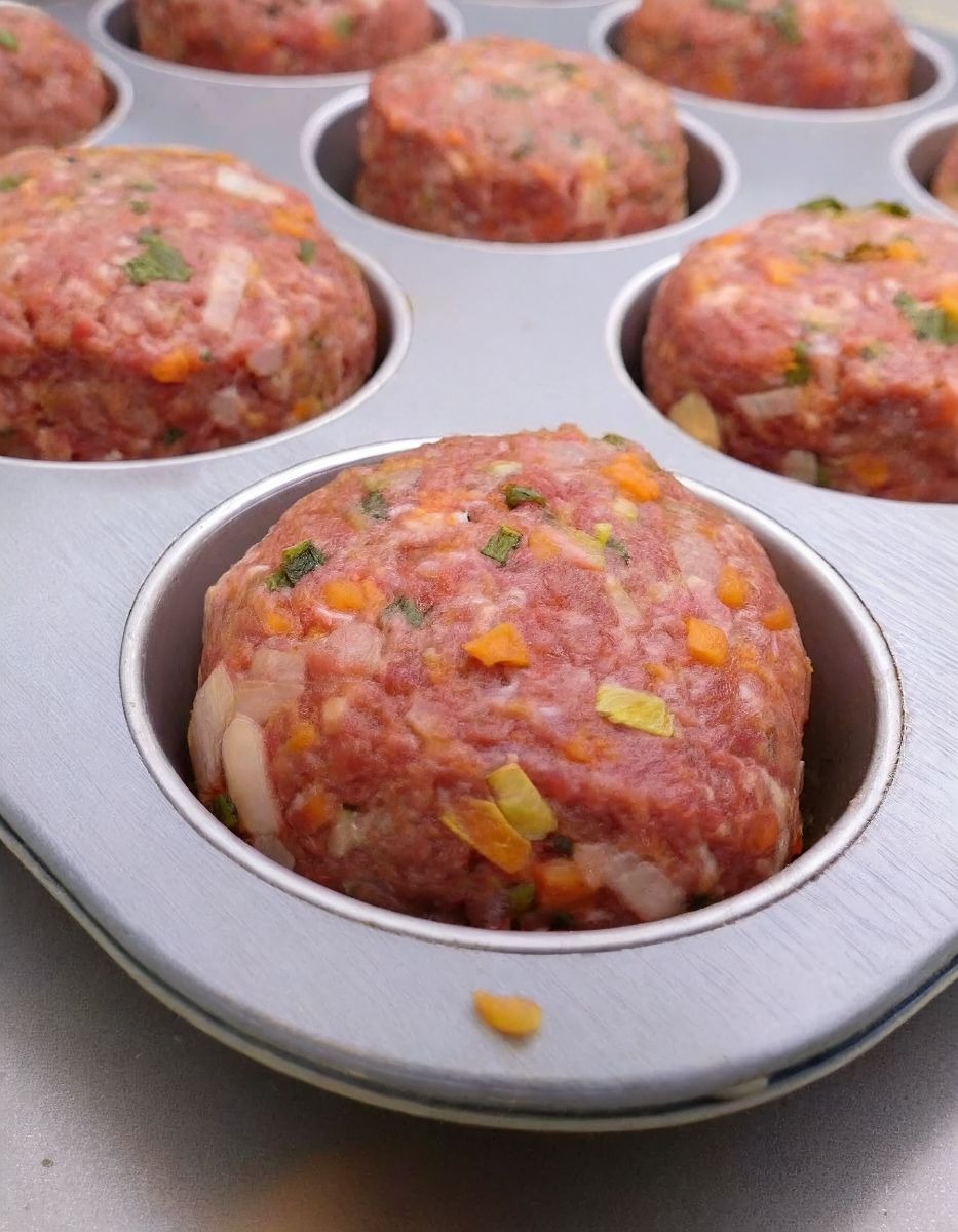 Recipe for Mini Meatloaf Muffins
